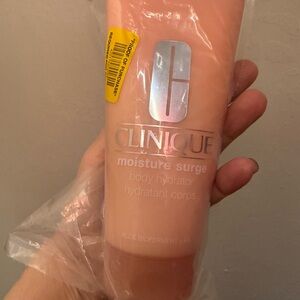 Clinique Moisture Surge Hydrator for Body